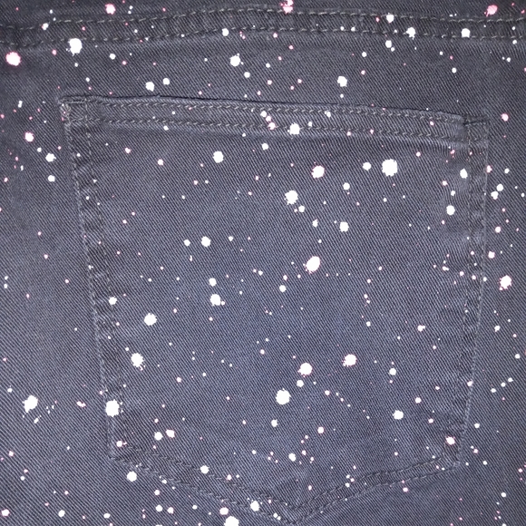 Legendary Status Men's Jean Shorts - Picture 3 of 5